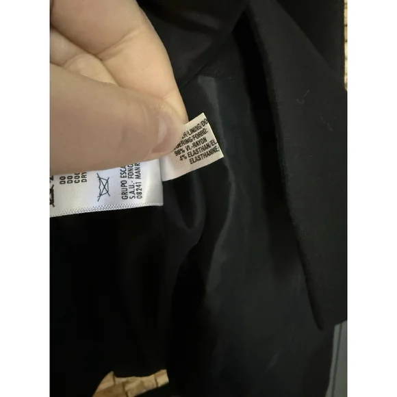 Escada Women’s Wool Blend Formal Blazer With Silk Trim Black Size 40 (US 6) - Picture 6 of 8